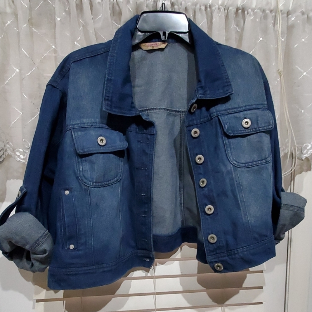 Womens plus size cropped denum jacket